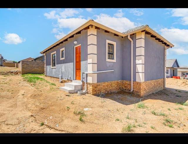 3 BEDROOM HOUSE FOR SALE IN CRYSTAL PARK